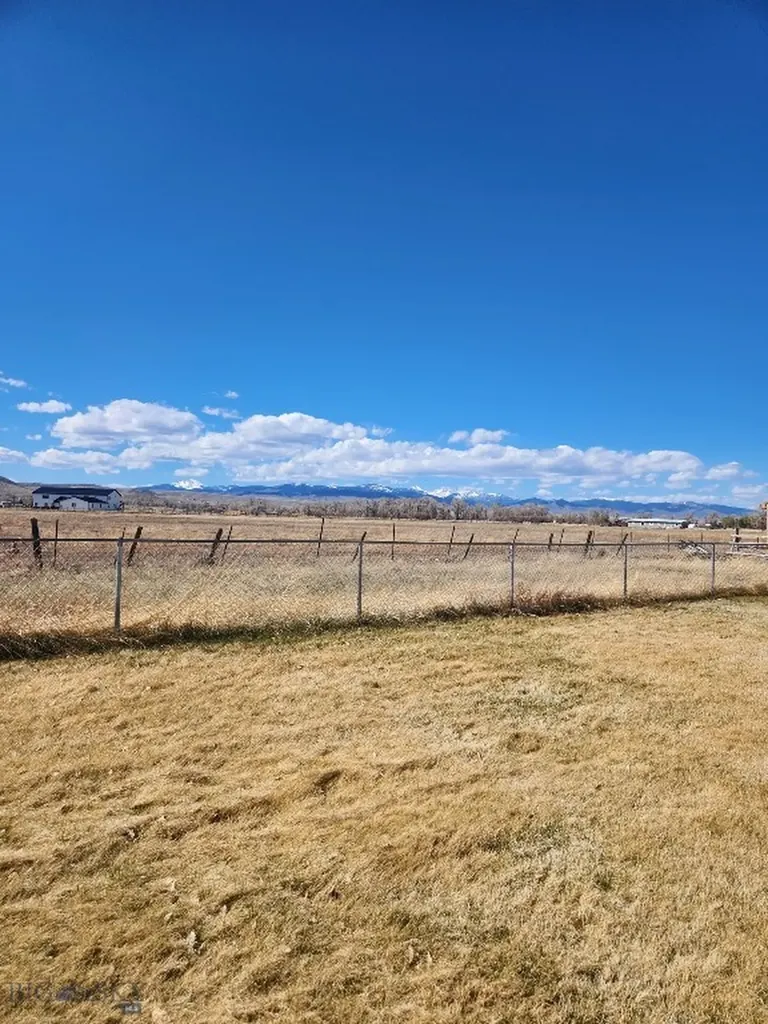 209 Taylor Drive Dillon MT 59725