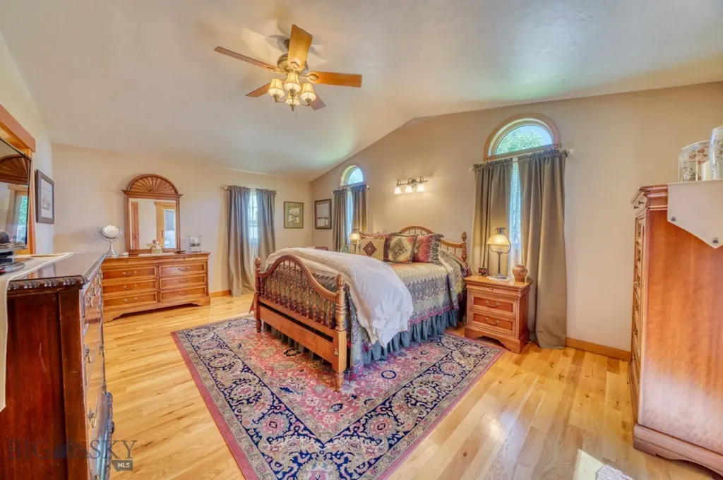 886 Wierda Way Manhattan MT 59741