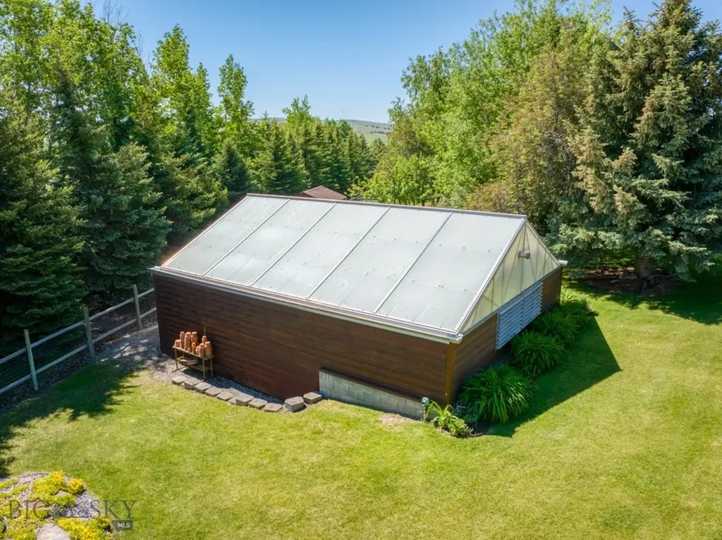 886 Wierda Way Manhattan MT 59741