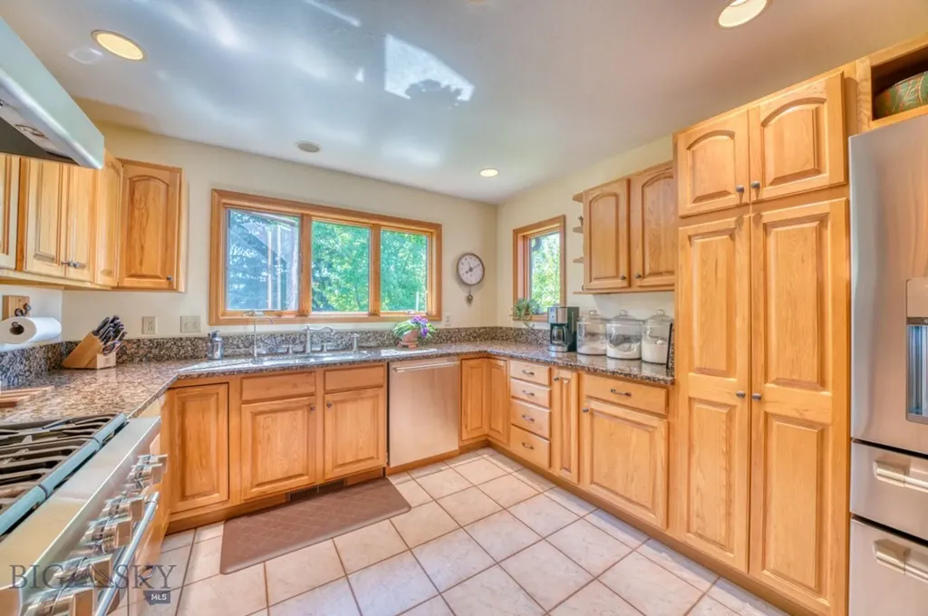 886 Wierda Way Manhattan MT 59741