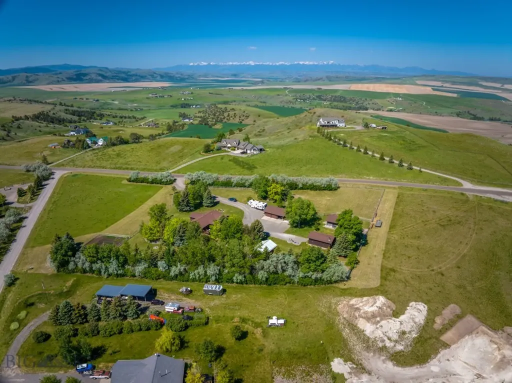 886 Wierda Way Manhattan MT 59741