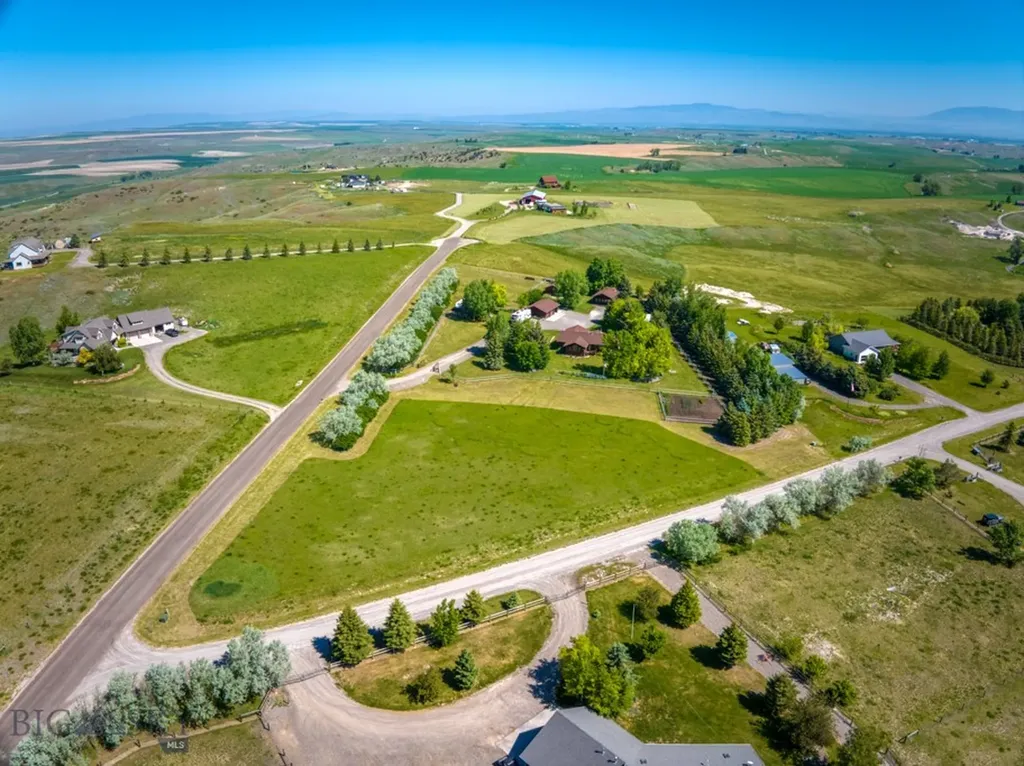 886 Wierda Way Manhattan MT 59741
