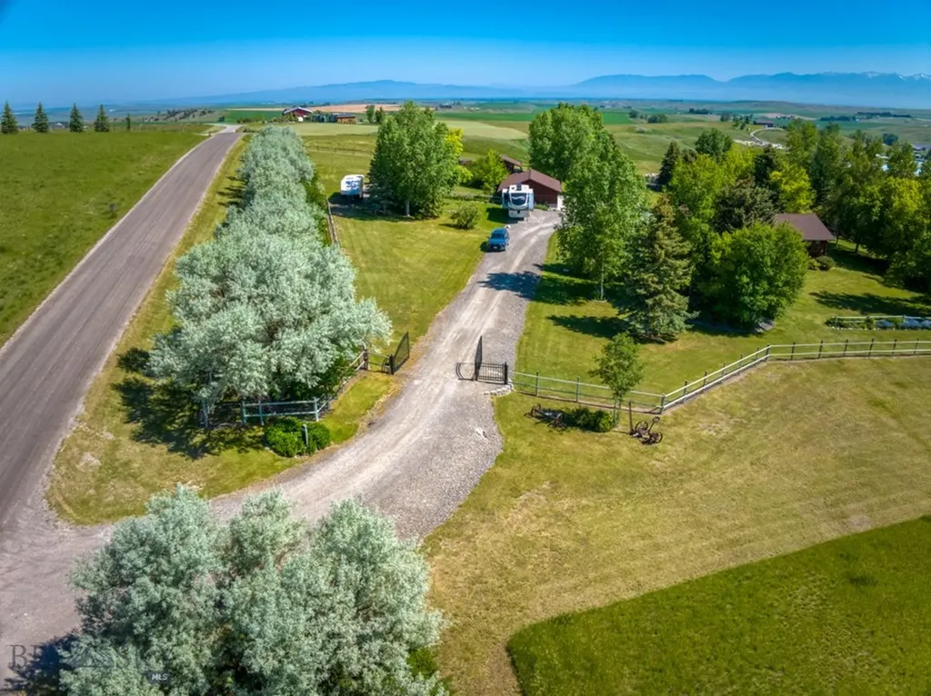 886 Wierda Way Manhattan MT 59741