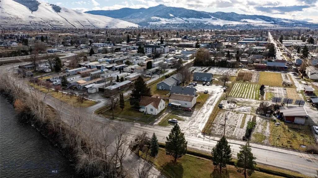 1629 River Road Missoula MT 59801