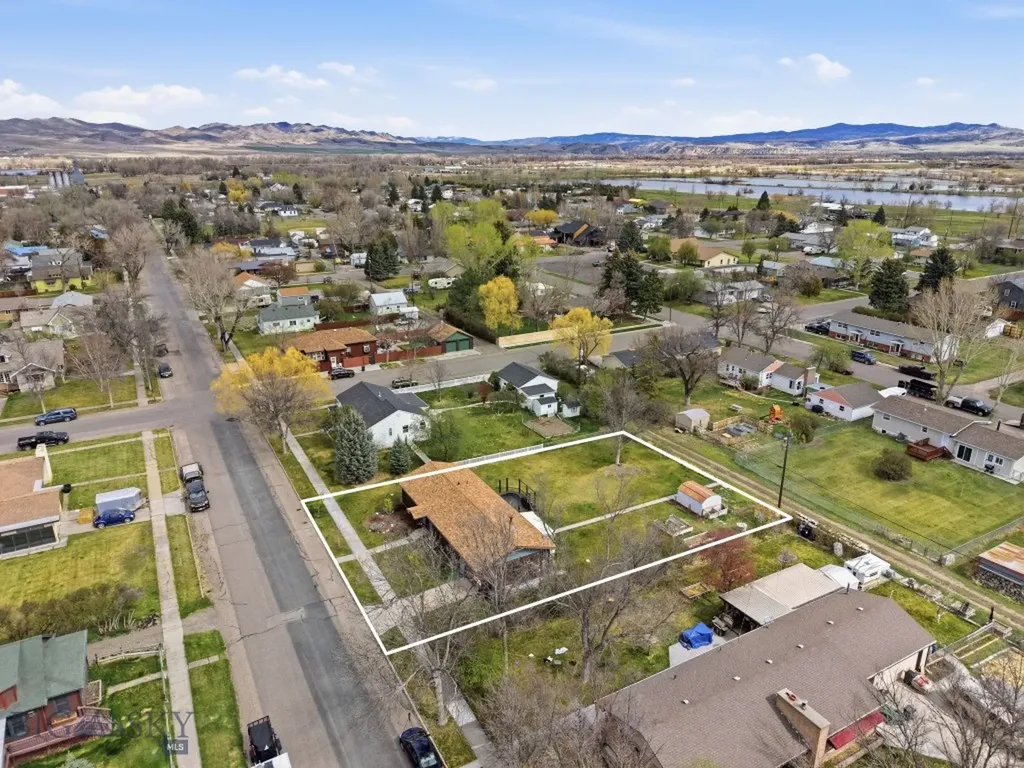 405 4th Avenue E Three Forks MT 59752