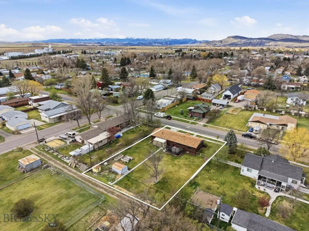 405 4th Avenue E Three Forks MT 59752