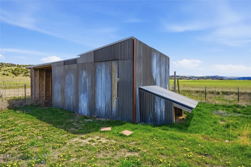 13428 Clarkston Road Three Forks MT 59752