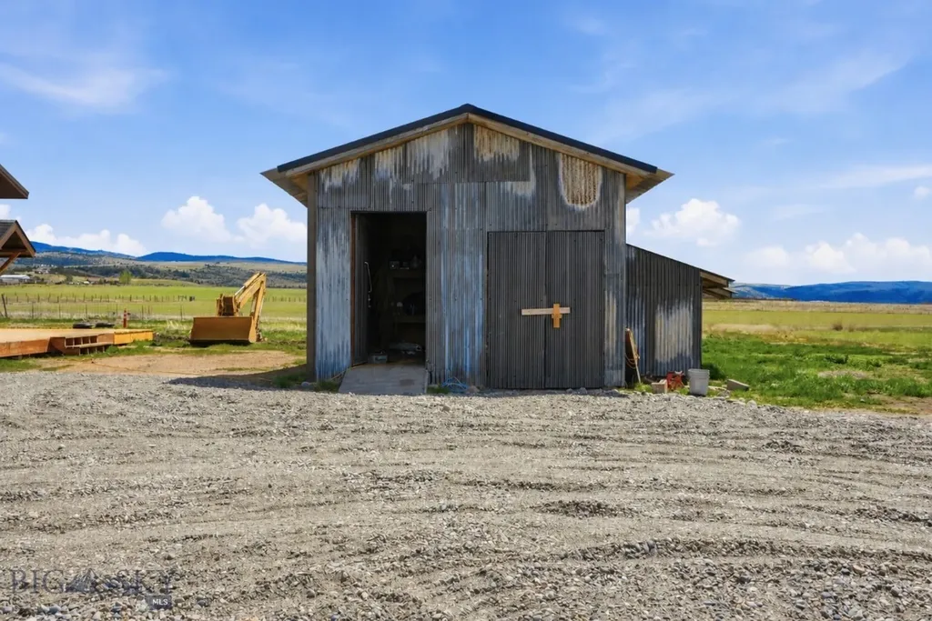 13428 Clarkston Road Three Forks MT 59752