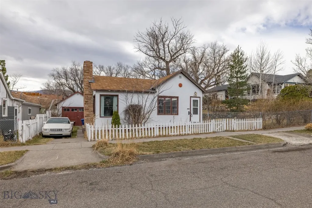226 S E Street Livingston MT 59047