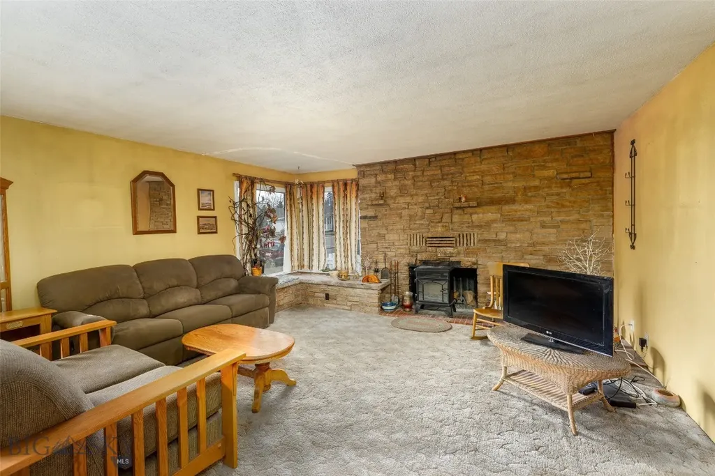 226 S E Street Livingston MT 59047