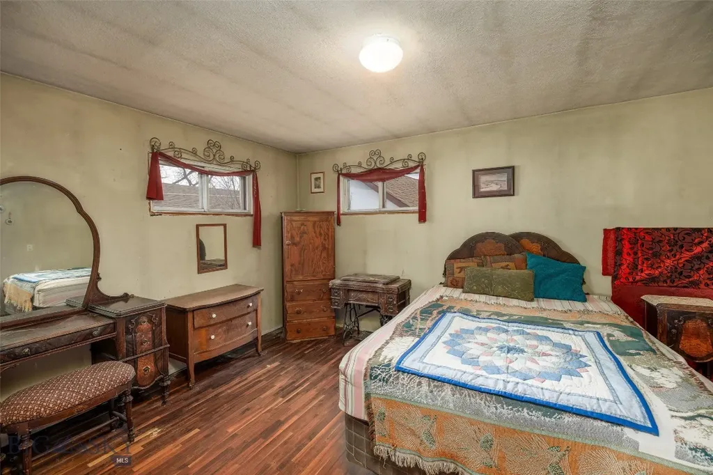 226 S E Street Livingston MT 59047