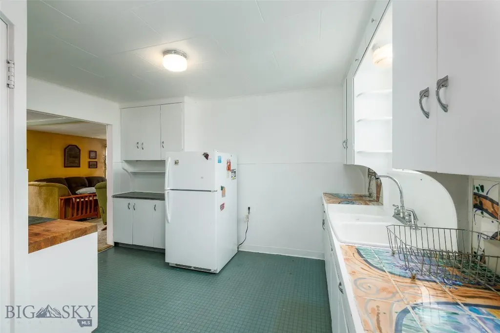 226 S E Street Livingston MT 59047