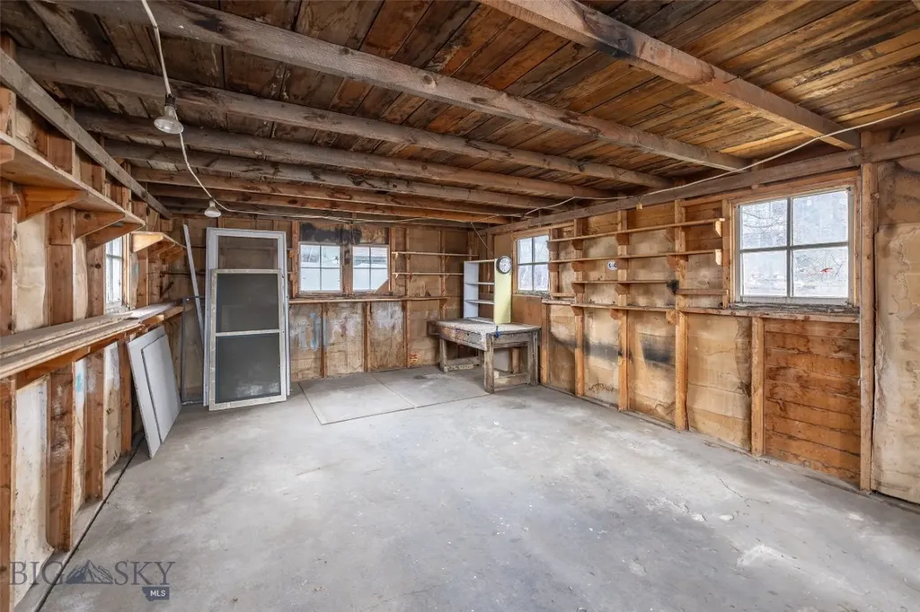 226 S E Street Livingston MT 59047