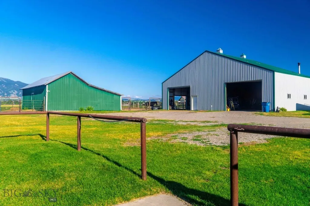 4040 Nelson Road Belgrade MT 59714