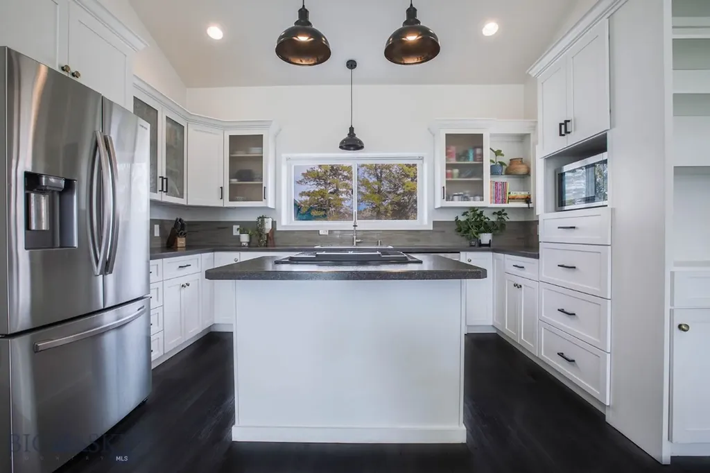 308 E 3rd Avenue Boulder MT 59632