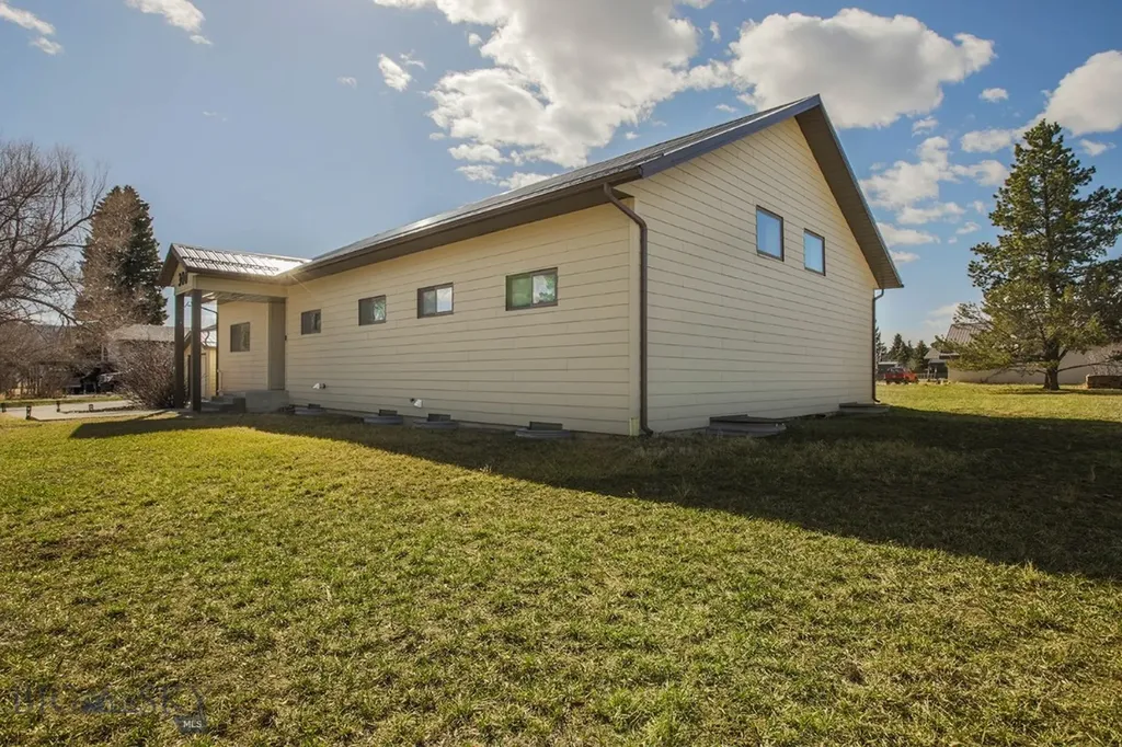 308 E 3rd Avenue Boulder MT 59632