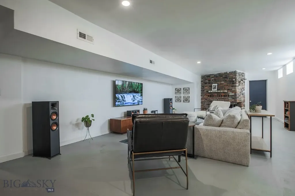 308 E 3rd Avenue Boulder MT 59632