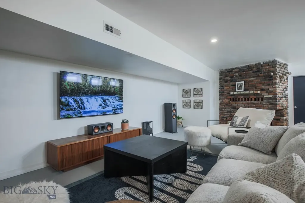 308 E 3rd Avenue Boulder MT 59632