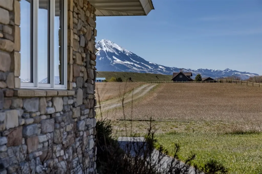 52 Eastep Lane Livingston MT 59047