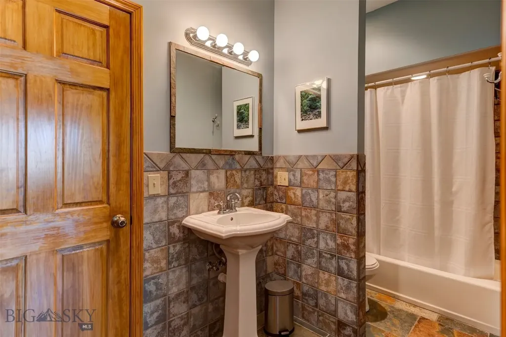 52 Eastep Lane Livingston MT 59047