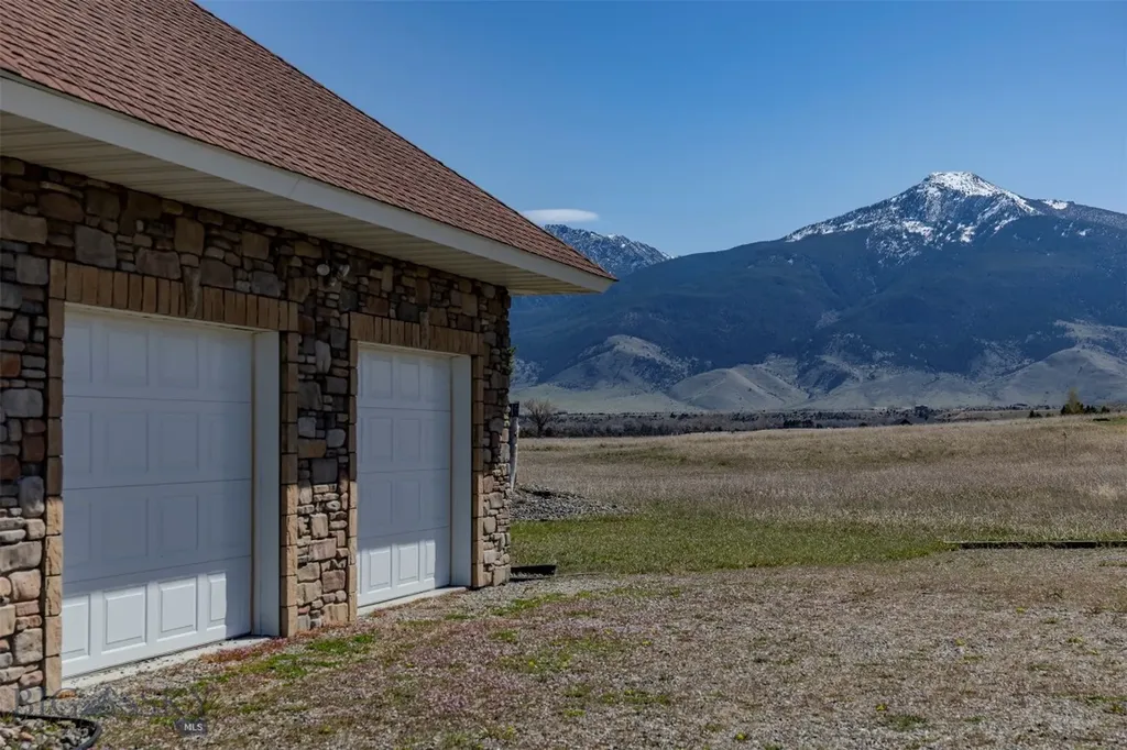 52 Eastep Lane Livingston MT 59047