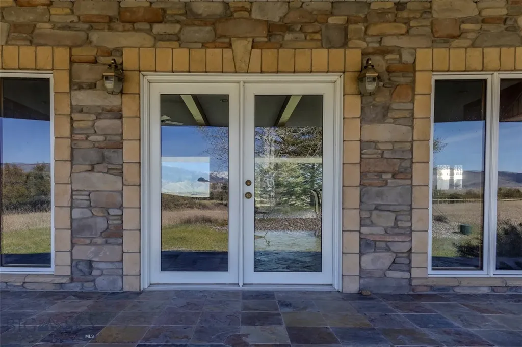 52 Eastep Lane Livingston MT 59047