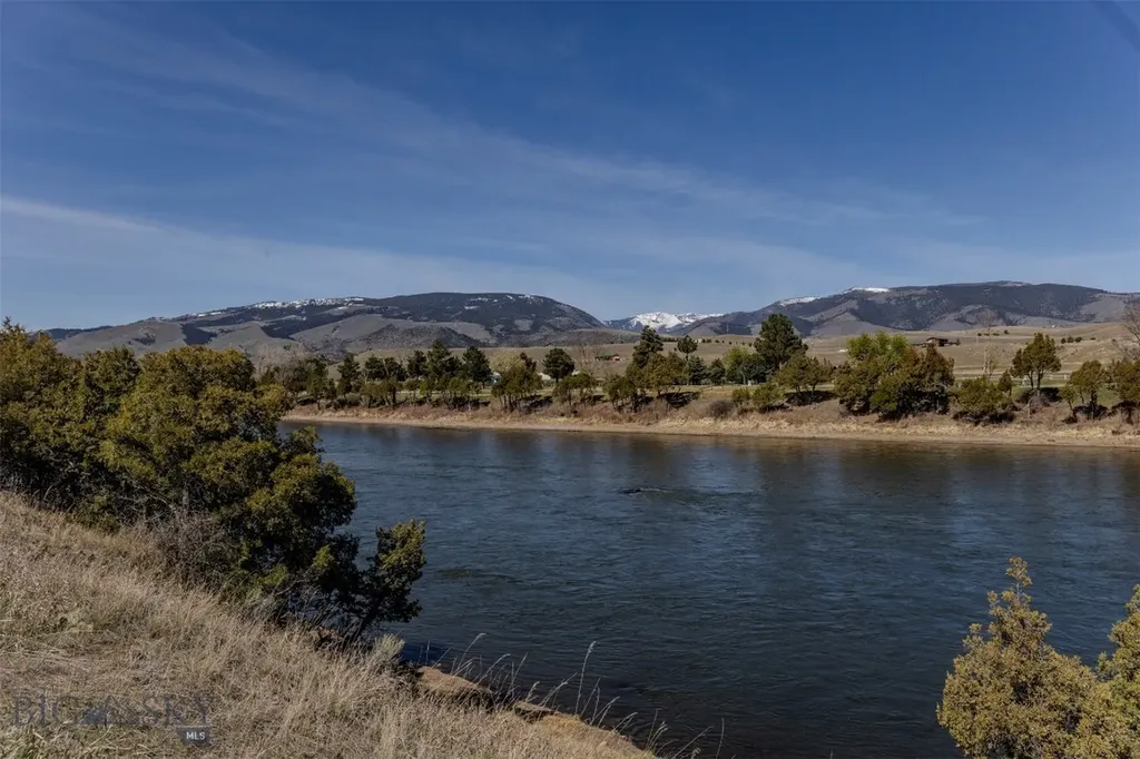 52 Eastep Lane Livingston MT 59047