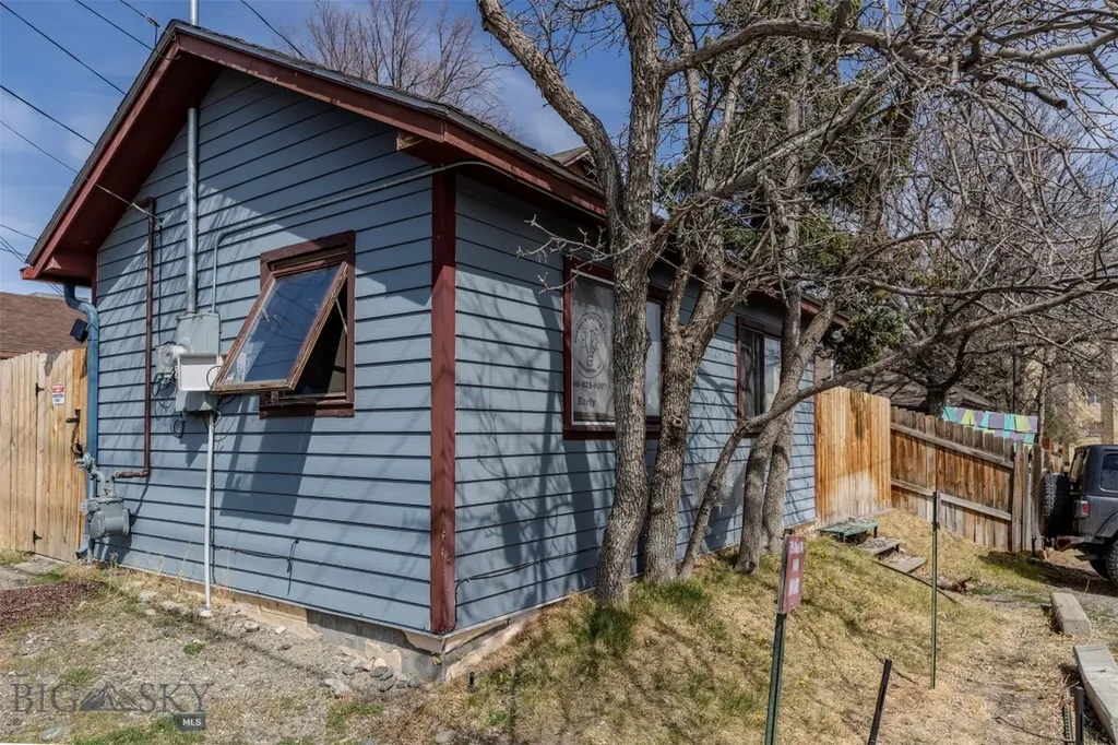 324 S Main Street Livingston MT 59047