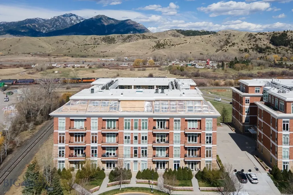 150 Village Crossing Way Bozeman MT 59715