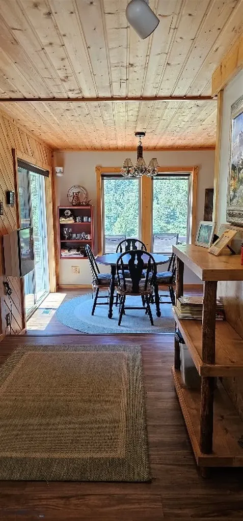 1105 South Boulder Road Cardwell MT 59721