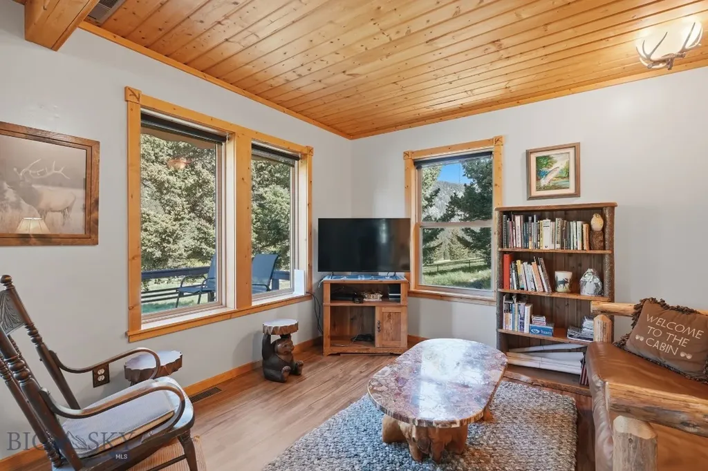 1105 South Boulder Road Cardwell MT 59721