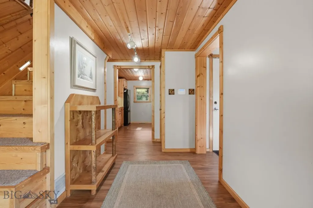 1105 South Boulder Road Cardwell MT 59721