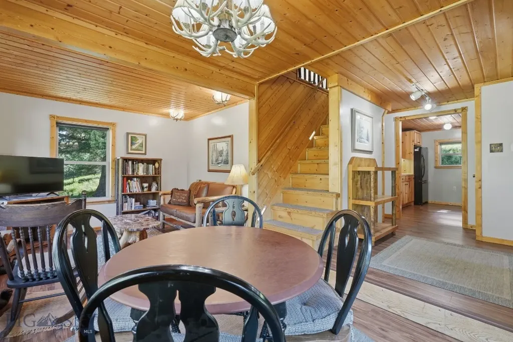 1105 South Boulder Road Cardwell MT 59721