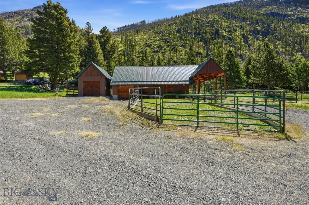 1105 South Boulder Road Cardwell MT 59721