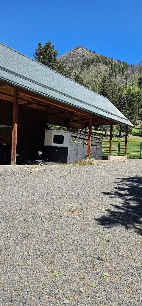 1105 South Boulder Road Cardwell MT 59721