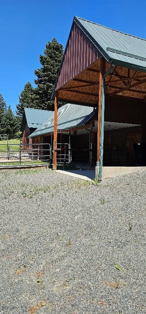 1105 South Boulder Road Cardwell MT 59721