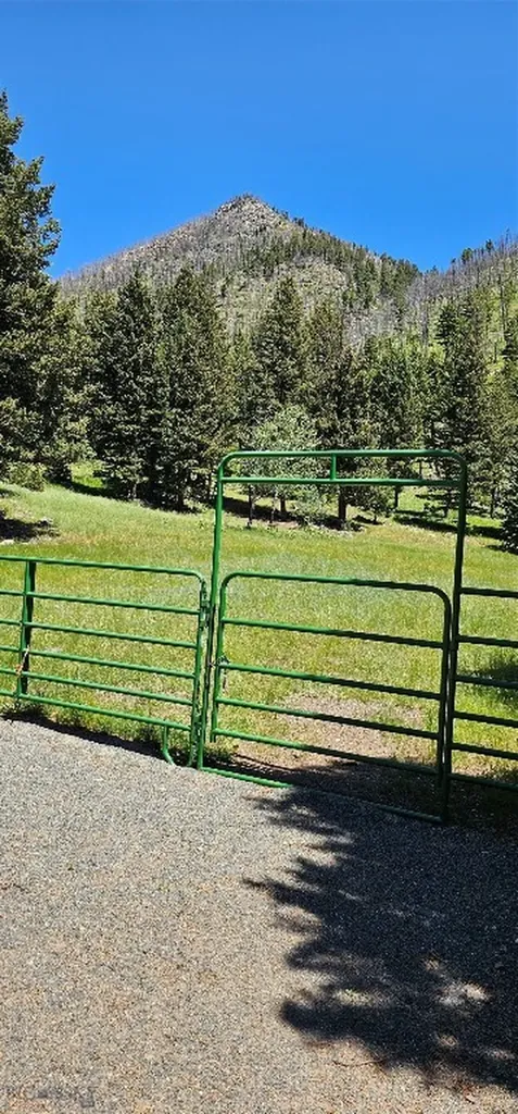 1105 South Boulder Road Cardwell MT 59721