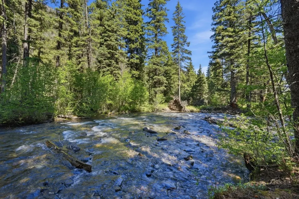 1105 South Boulder Road Cardwell MT 59721