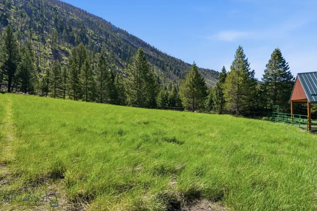 1105 South Boulder Road Cardwell MT 59721