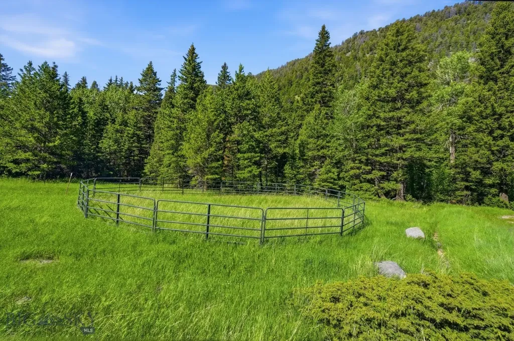 1105 South Boulder Road Cardwell MT 59721