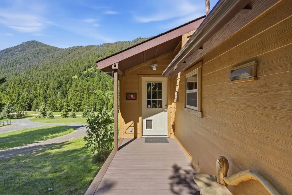 1105 South Boulder Road Cardwell MT 59721