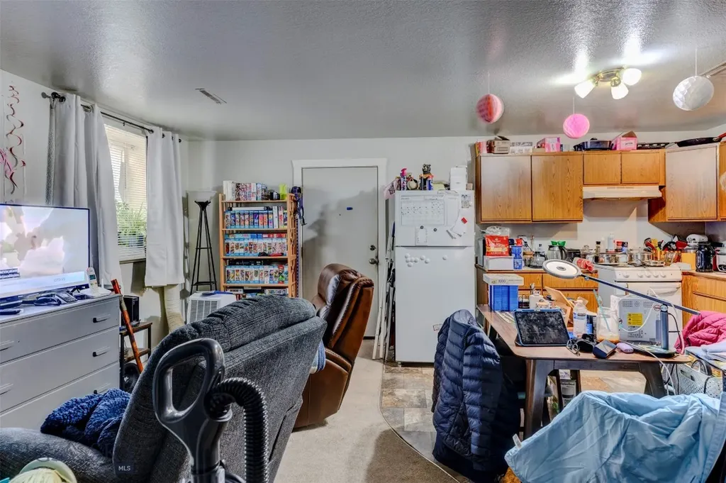 332 S Main Street Livingston MT 59047