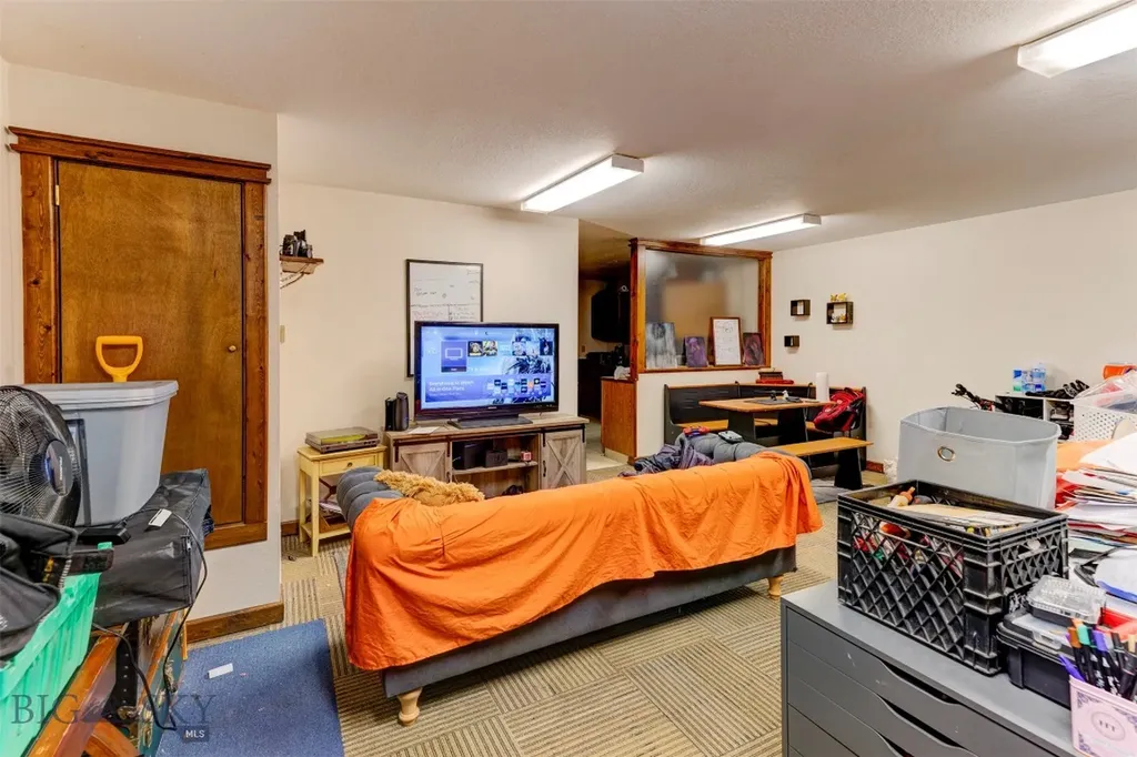 332 S Main Street Livingston MT 59047