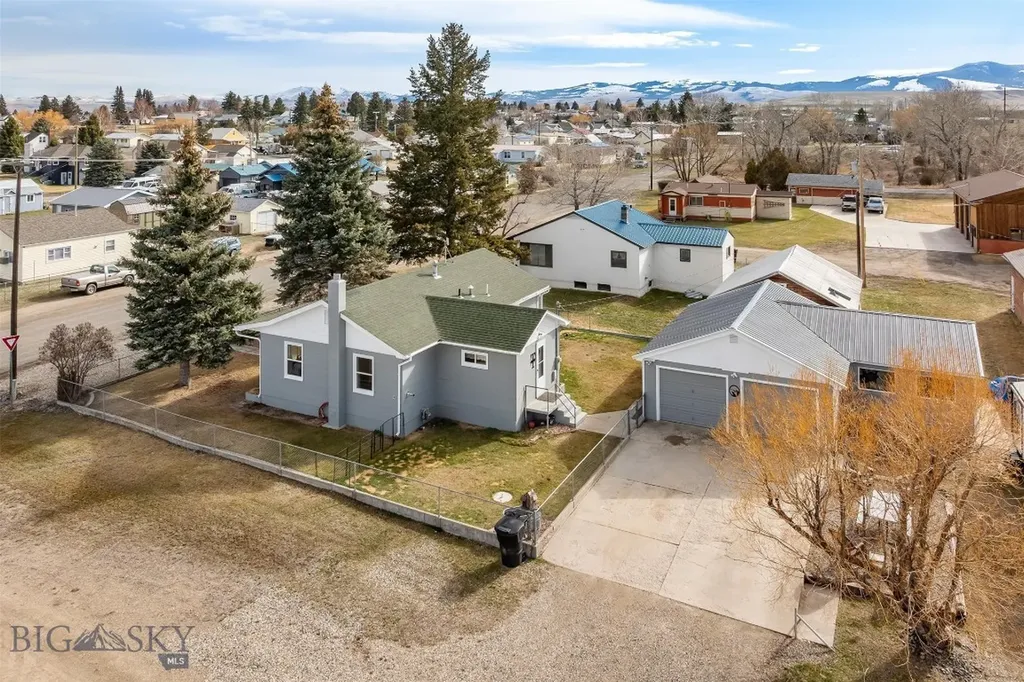 504 Conley Avenue Deer Lodge MT 59722