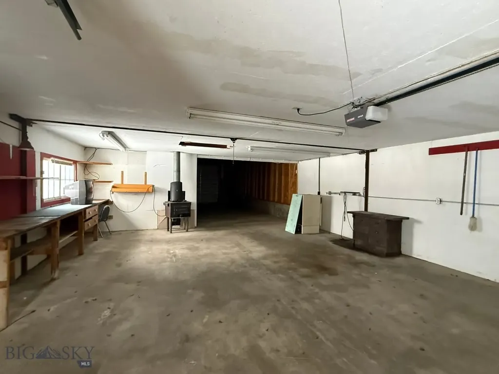 103 Howe Street Anaconda MT 59711