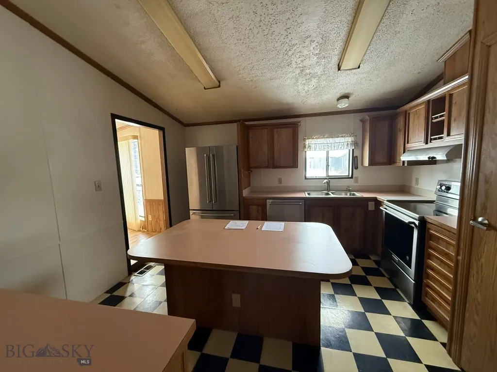 103 Howe Street Anaconda MT 59711