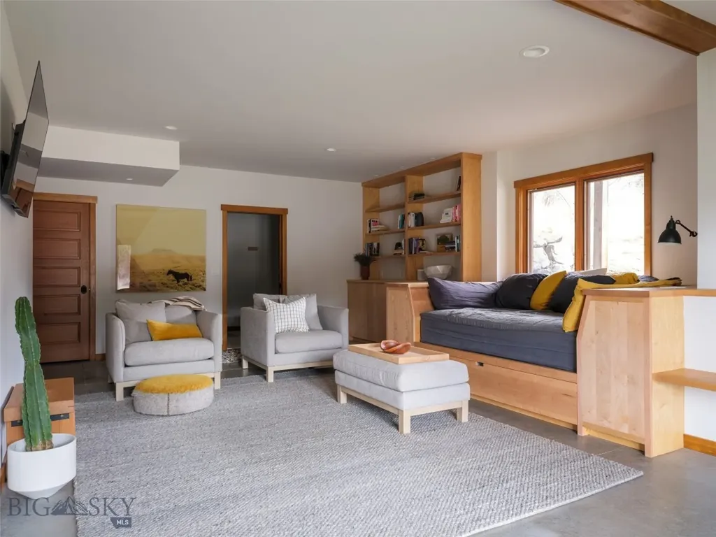 210 Upper Kelly Creek Road Bozeman MT 59715
