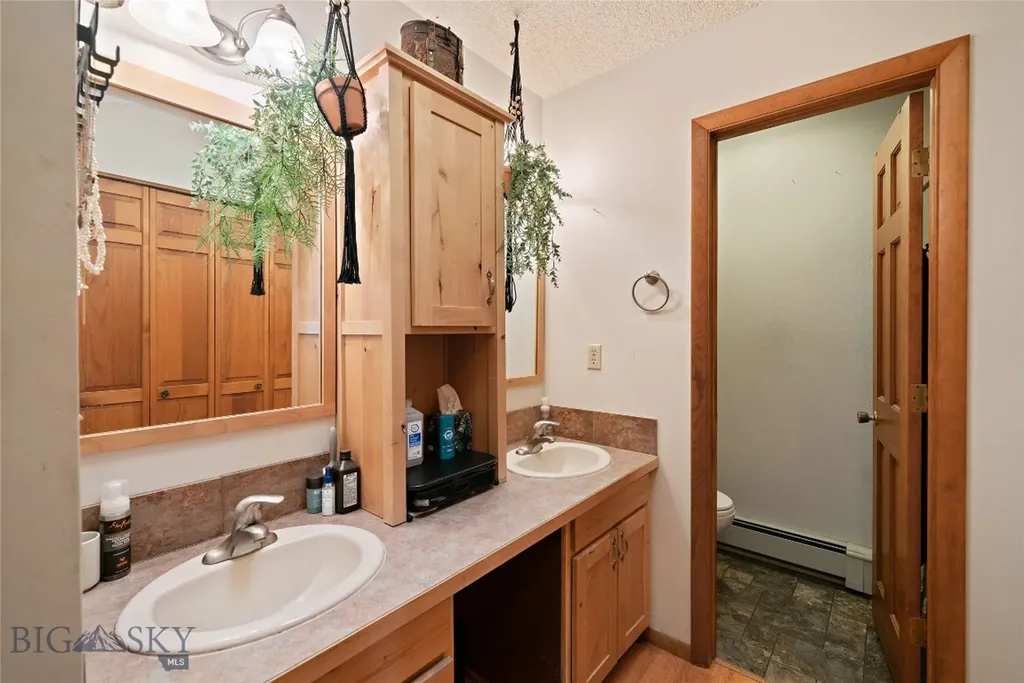 206 Pioneer Way Bozeman MT 59715