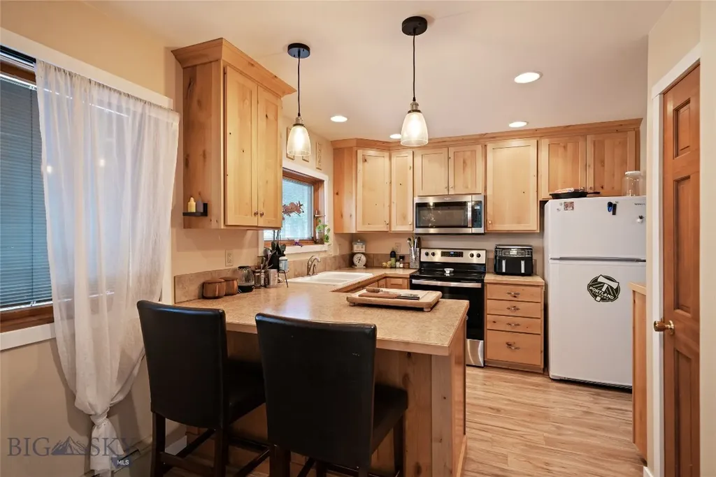 206 Pioneer Way Bozeman MT 59715