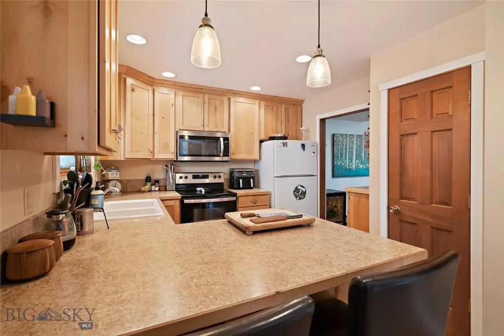 206 Pioneer Way Bozeman MT 59715